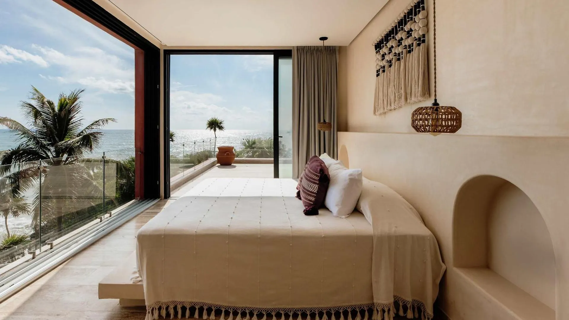 Beachfront Villa - 25M Pool - Yoga Deck - Jacuzzi Tulum Tatil Evi